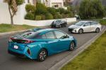Toyota Prius Prime 2016 года (NA)